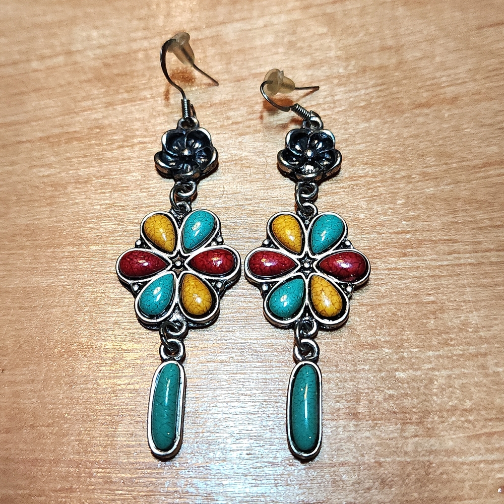 Vintage Dyed Howlite Floral Earrings